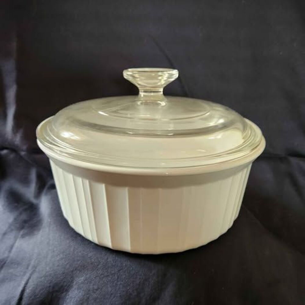 CorningWare French White 1.7 QT Round Casserole Dish w/Clear Corning Lid Vintage
